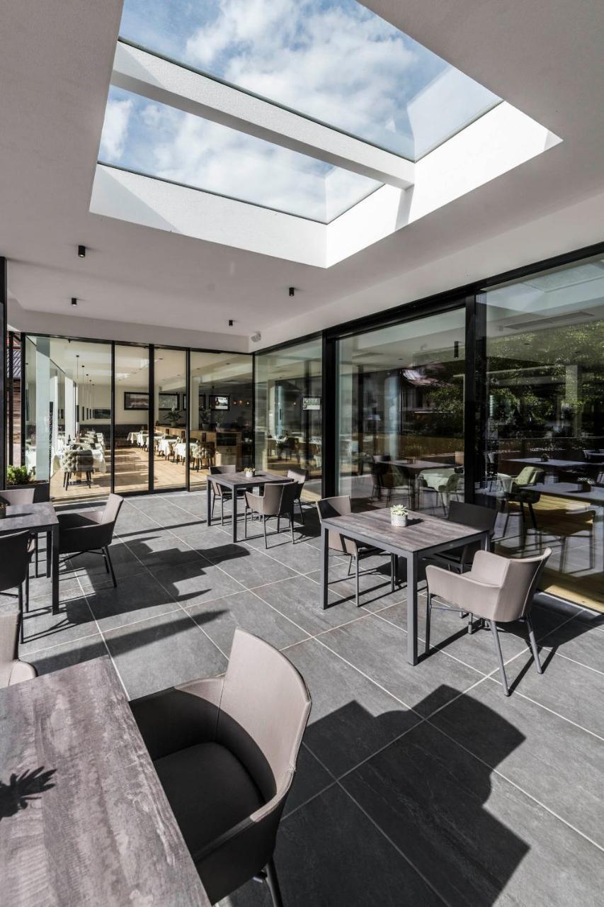 Der Mohrenwirt **** Hotel Burgusio Exterior foto